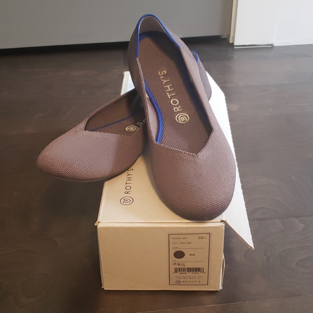 Rothys ballet flats size mink-  9.5